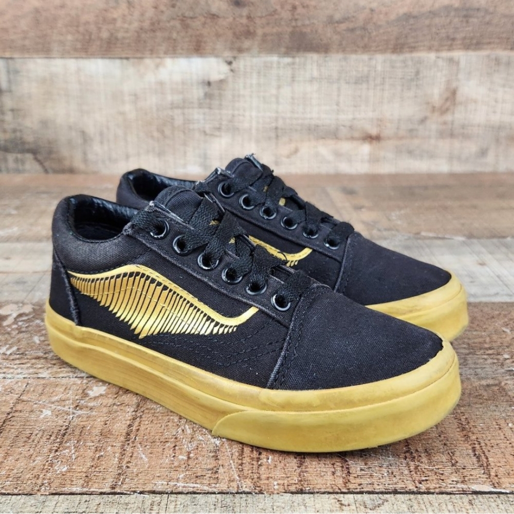 Vans x Harry Potter Kids Sz 12.5 Low Golden Snitch Skateboard Black Gold Sneaker